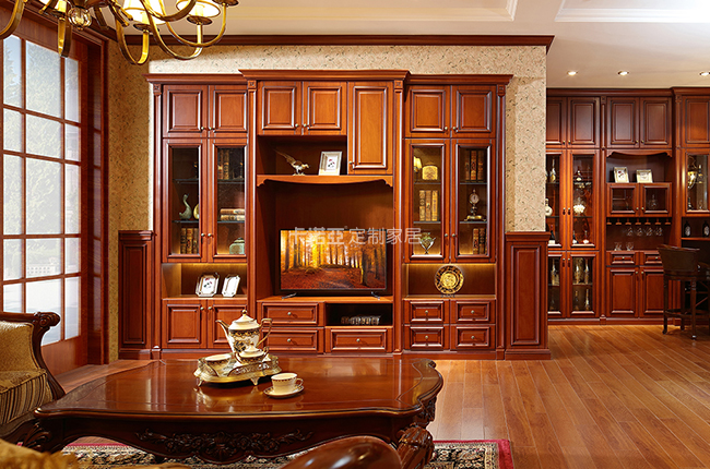 定制實(shí)木家具價(jià)格怎么算？定制實(shí)木家具多少錢一平米？