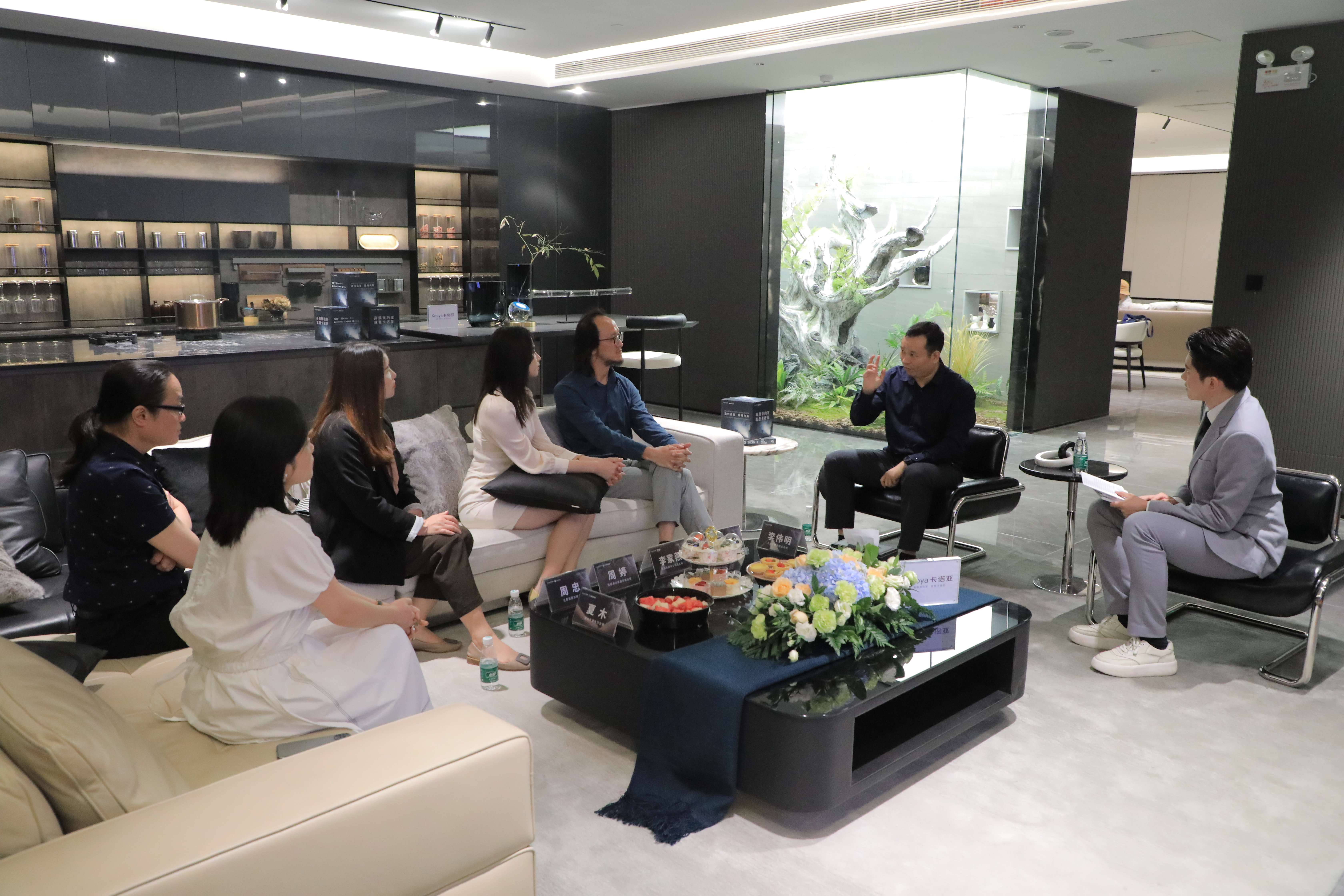 迭代品鑒，居境向新|媒體大咖共同探秘卡諾亞全新一代沉浸式體驗空間
